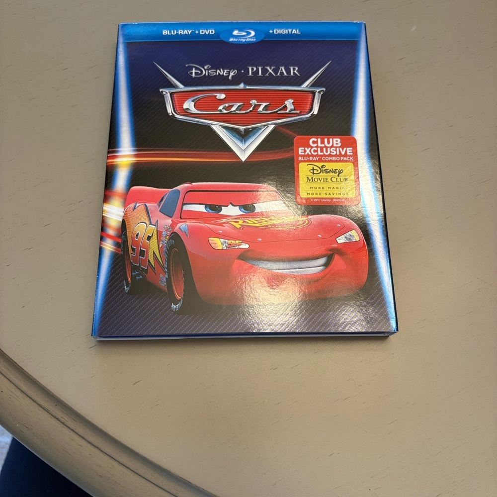 Disney Pixar Cars Blu-ray in Red and Blue